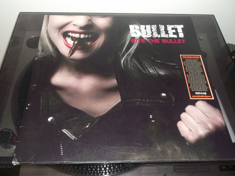 bullet12.jpg