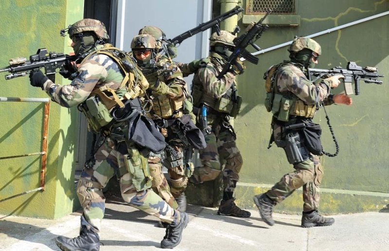 TENUE FORCES SPECIALES FRANCAISES